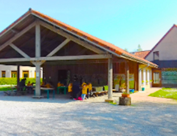 Le Centre Éducation Nature du Houtland, où nous serons hébergés durant Ces Jours Merveilleux.